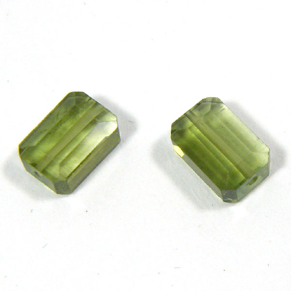 グリーントルマリン(Green Tourmaline) 天然石ビーズ 販売