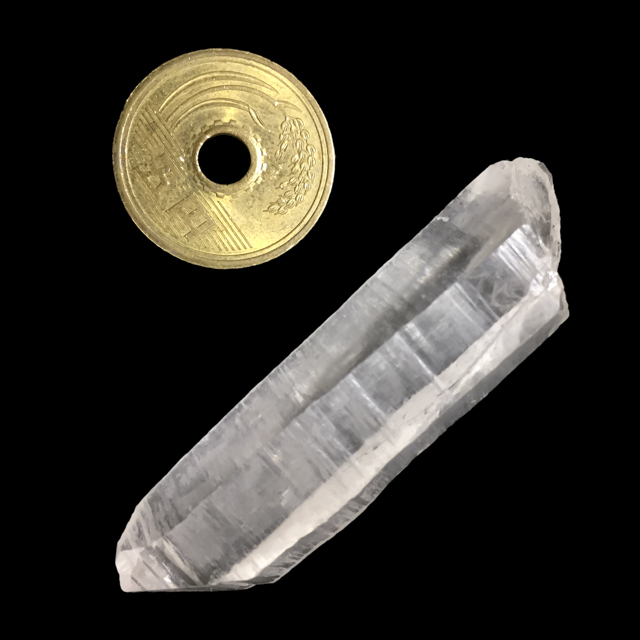 クォーツ水晶(Quartz)ポイント原石
