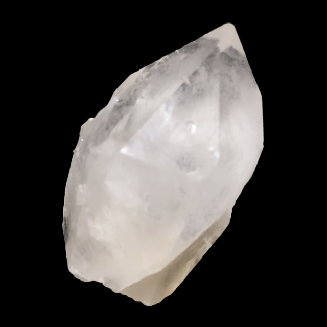 クォーツ水晶(Quartz)ポイント原石