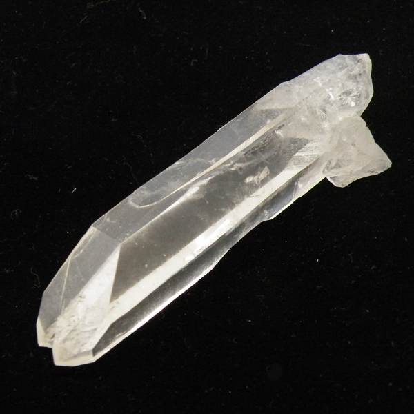 クォーツ水晶(Quartz)ポイント原石