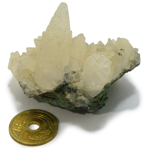 カルサイト(Calcite)原石/クラスター
