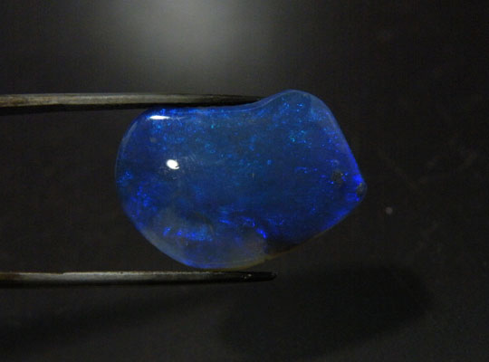 ブラックオパール(Black Opal)原石
