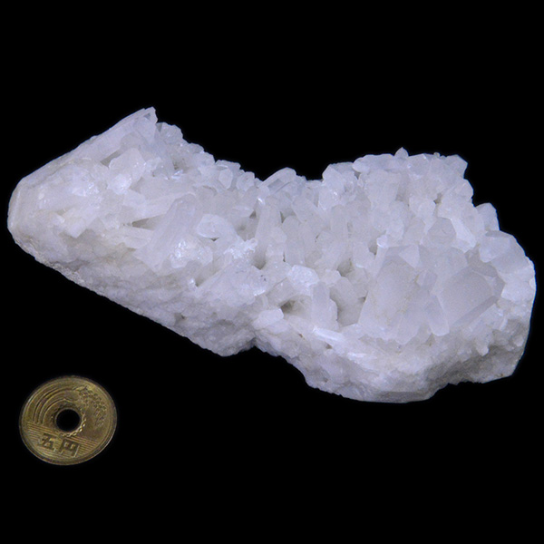 クォーツ水晶(Quartz)原石/クラスター