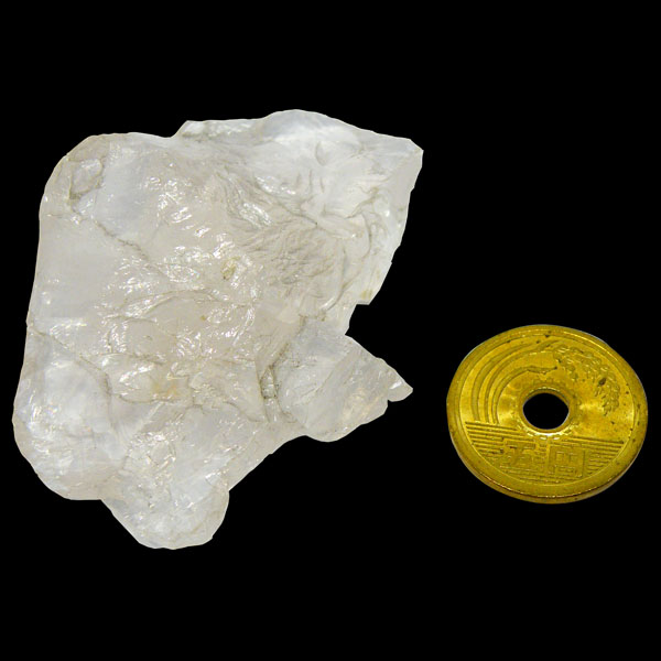 ミルキークォーツ(Milky quartz)ピンクメタモルフォーシス原石