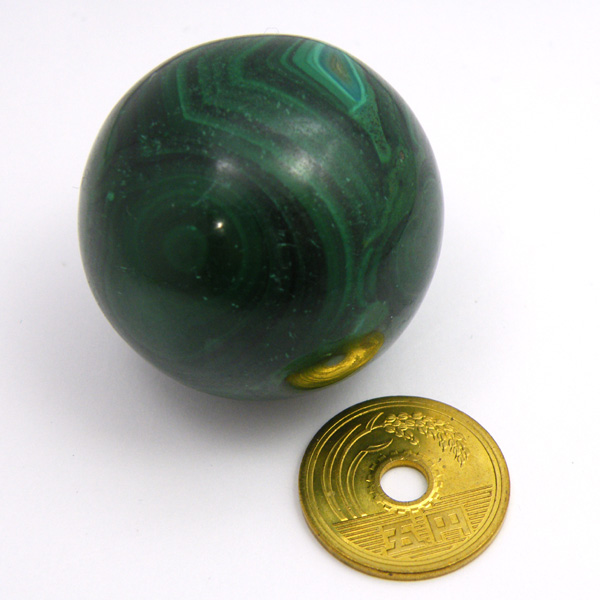 マラカイト(Malachite)丸玉