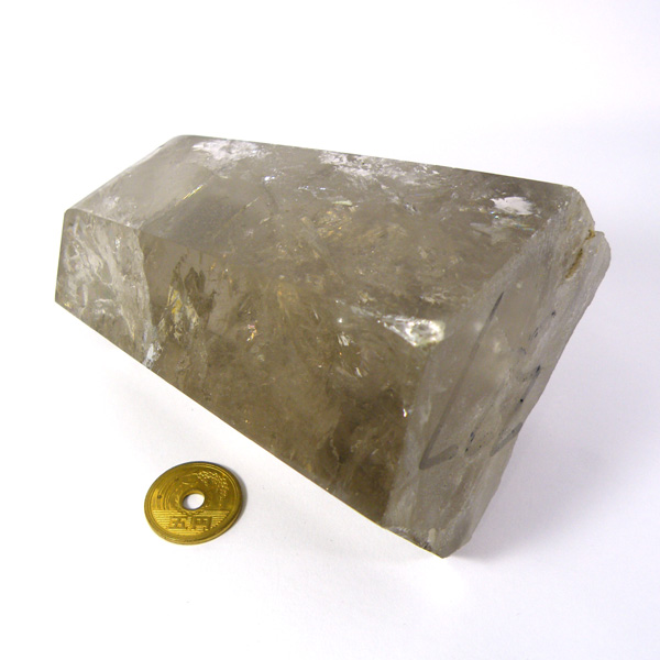ライトニングクォーツ雷水晶(Lightning Quartz)ポイント原石