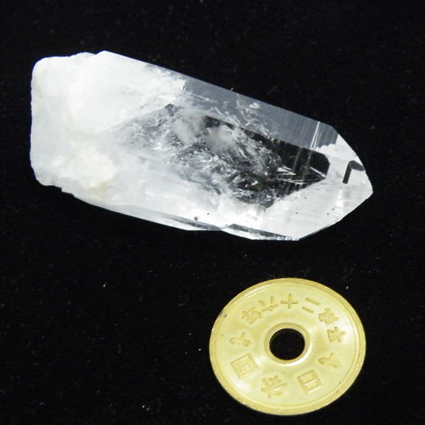 クォーツ水晶(Quartz)ポイント原石