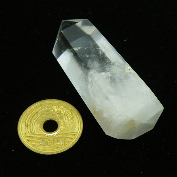 クォーツ水晶(Quartz)ポイント原石