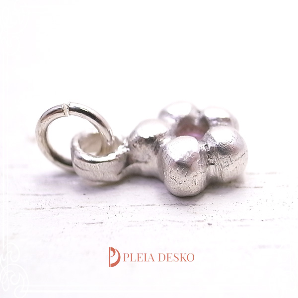 PLEIA DESKO [ vA fXR[ ]
