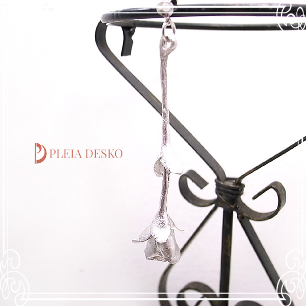 PLEIA DESKO [ vA fXR[ ]