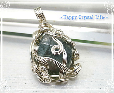 nsN `Happy Crystal Life`