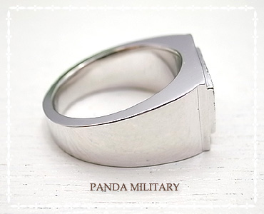 PANDA MILITARY [ p_~^[ ]