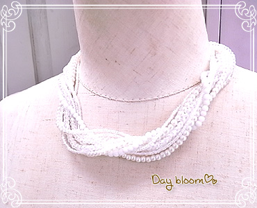 Day bloom -Accessories for brides-