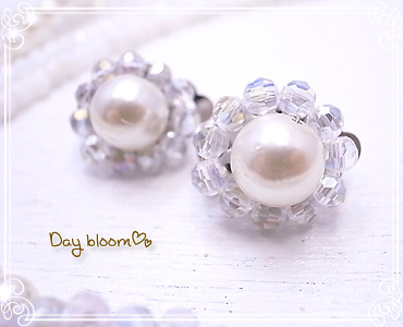 Day bloom -Accessories for brides-