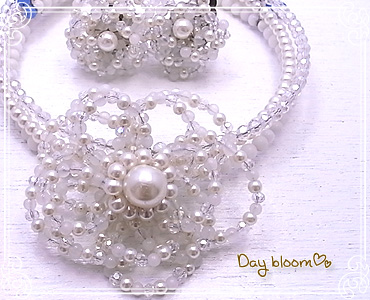 Day bloom -Accessories for brides-