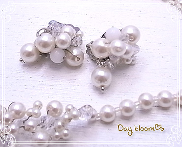 Day bloom -Accessories for brides-