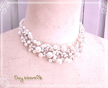 Day bloom -Accessories for brides-