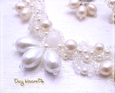 Day bloom -Accessories for brides-