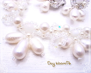 Day bloom -Accessories for brides-