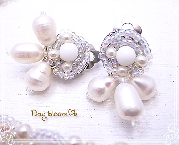 Day bloom -Accessories for brides-