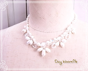 Day bloom -Accessories for brides-