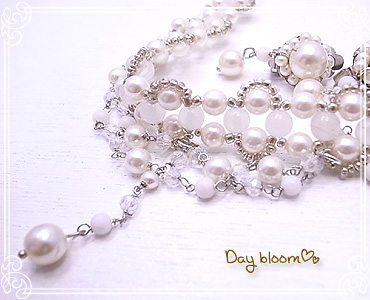 Day bloom -Accessories for brides-