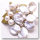Broche Blanche [ ubV uV ]