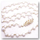 Broche Blanche [ ubV uV ]