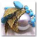 Broche Blanche [ ubV uV ]