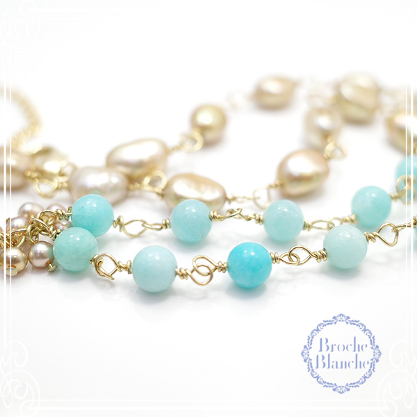 Broche Blanche [ ubV uV ]