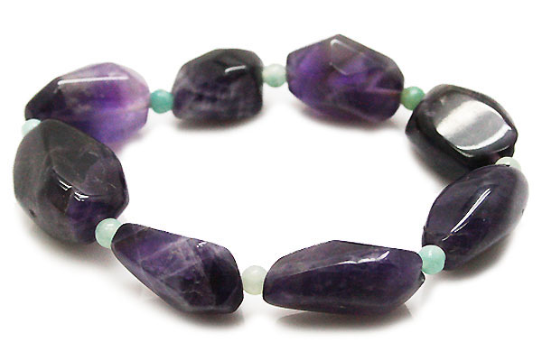 �V�R�΃u���X���b�g