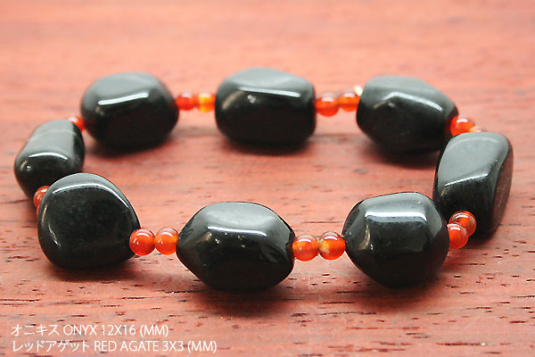 �V�R�΃u���X���b�g