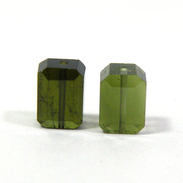 O[g}(Green Tourmaline) VR΃r[Y ̔