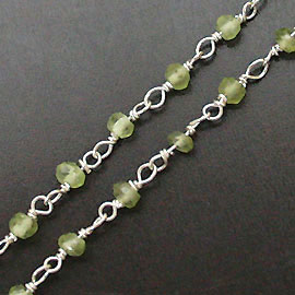 ぺリドット(peridot)/天然石めがね留めチェーン