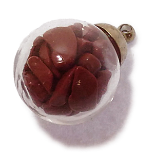 レッドジャスパー(Red Jasper)/天然石チップ(さざれ/小石)の入ったチャームにぴったりの丸型瓶パーツ☆ラッキーチップ