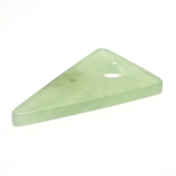 �j���[�W�F�C�h(New Jade)/�g���C�A���O���p�[�c