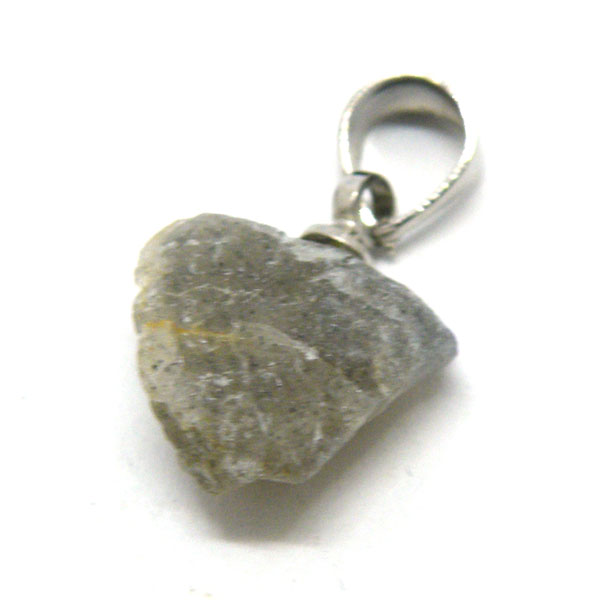 ラブラドライト(Labradorite)/ラフロックチャーム