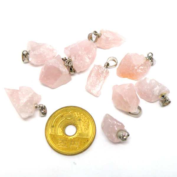 ローズクォーツ(Rose Quartz)/ラフロックチャーム