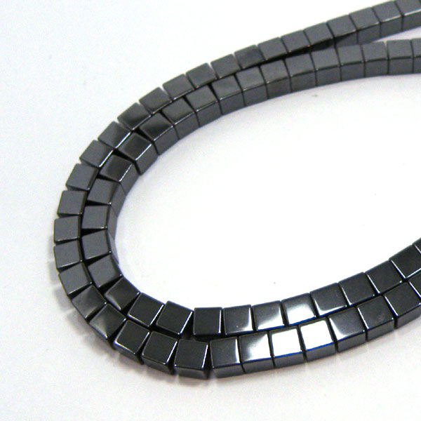 ヘマタイト(Hematite)キューブビーズ