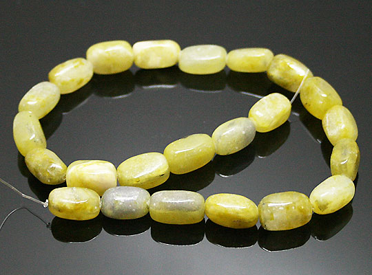 イエロージェイド(Yellow jade)タンブルビーズ