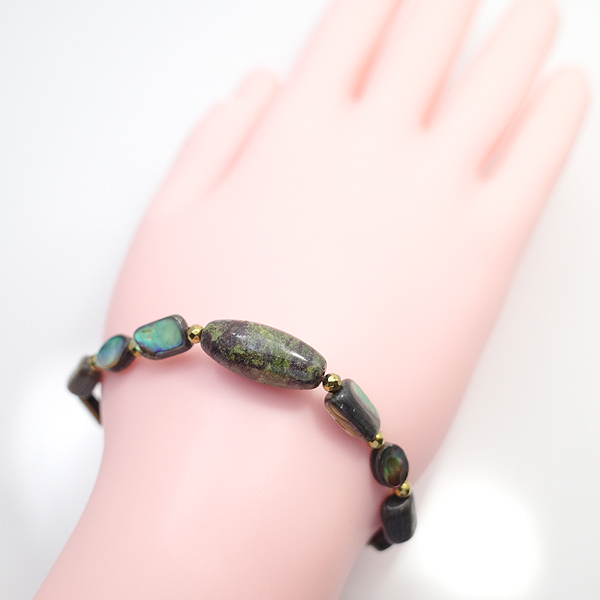 WG[EANZT[̔EuhE[J[iȂǂ͂