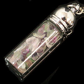フローライト(Fluorite)/天然石チップ(さざれ/小石)の入ったお守りにぴったりの瓶キーホルダー☆ラッキーチップ