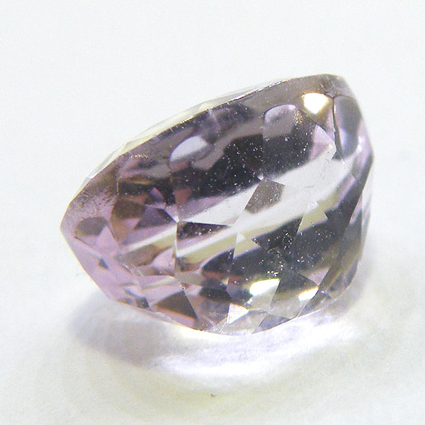 クンツァイト(Kunzite) 天然石ルース限定品