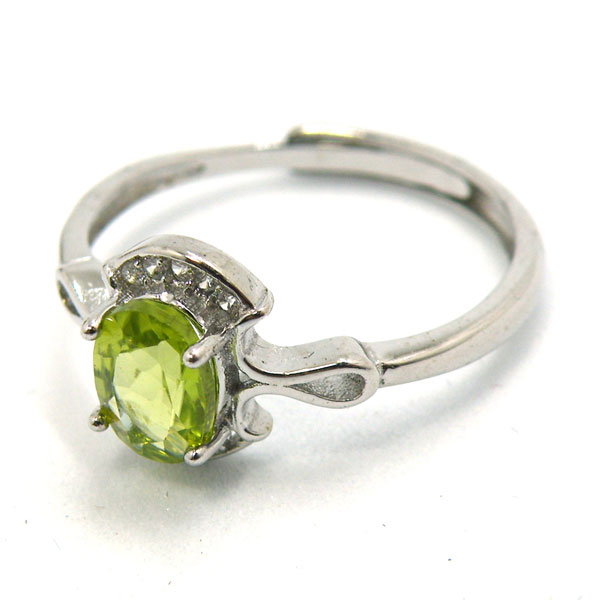 ペリドット(Peridot)アクセサリー