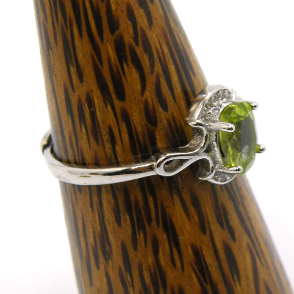 ペリドット(Peridot)アクセサリー