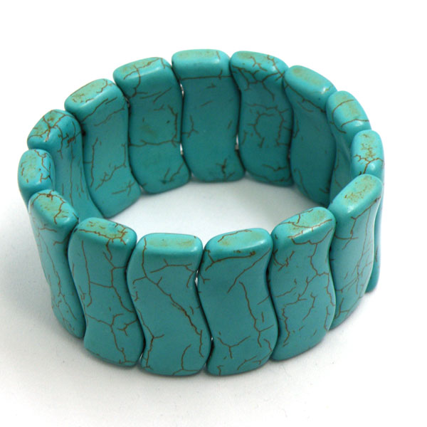 ターコイズ調の人工石(Turquoise/synthetic)アクセサリー