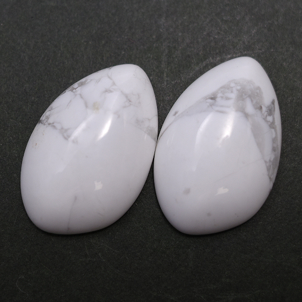 ハウライト/マグネサイト(Howlite/Magnesite) 天然石ルース限定品