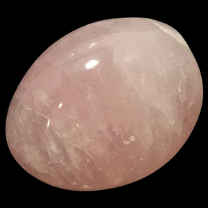 ローズクォーツ(Rose quartz)タンブル型原石