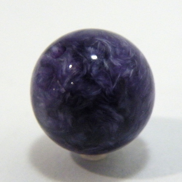チャロアイト(Charoite)