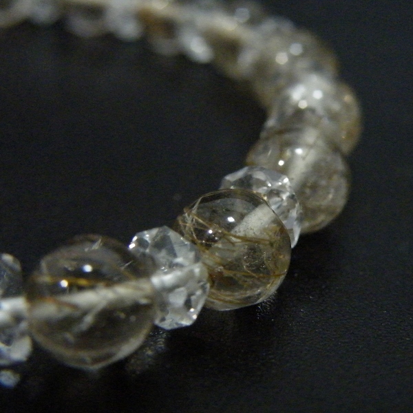 ルチルクォーツ(Rutile quartz)/クォーツ水晶(Quartz)アクセサリー